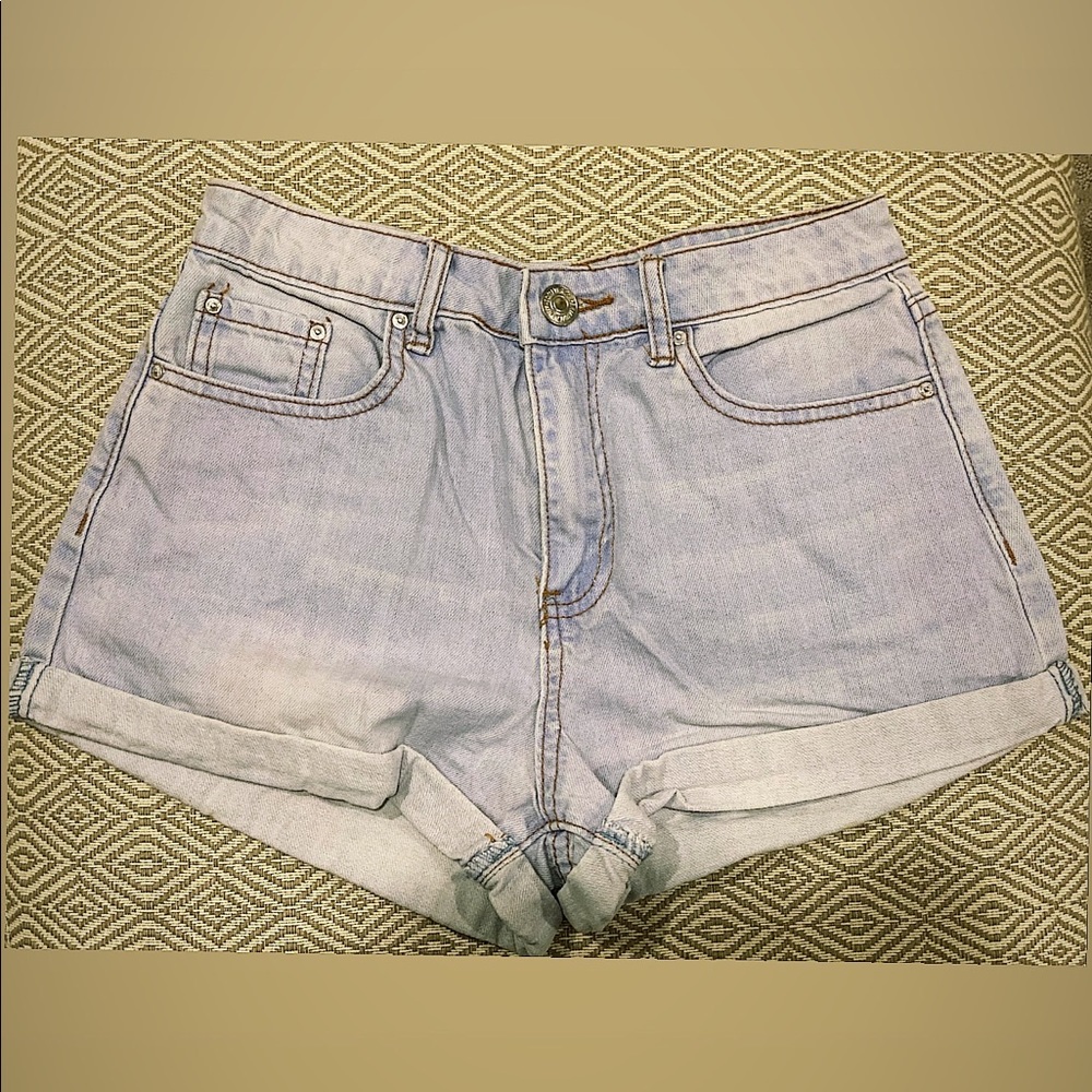 High wasted jean shorts